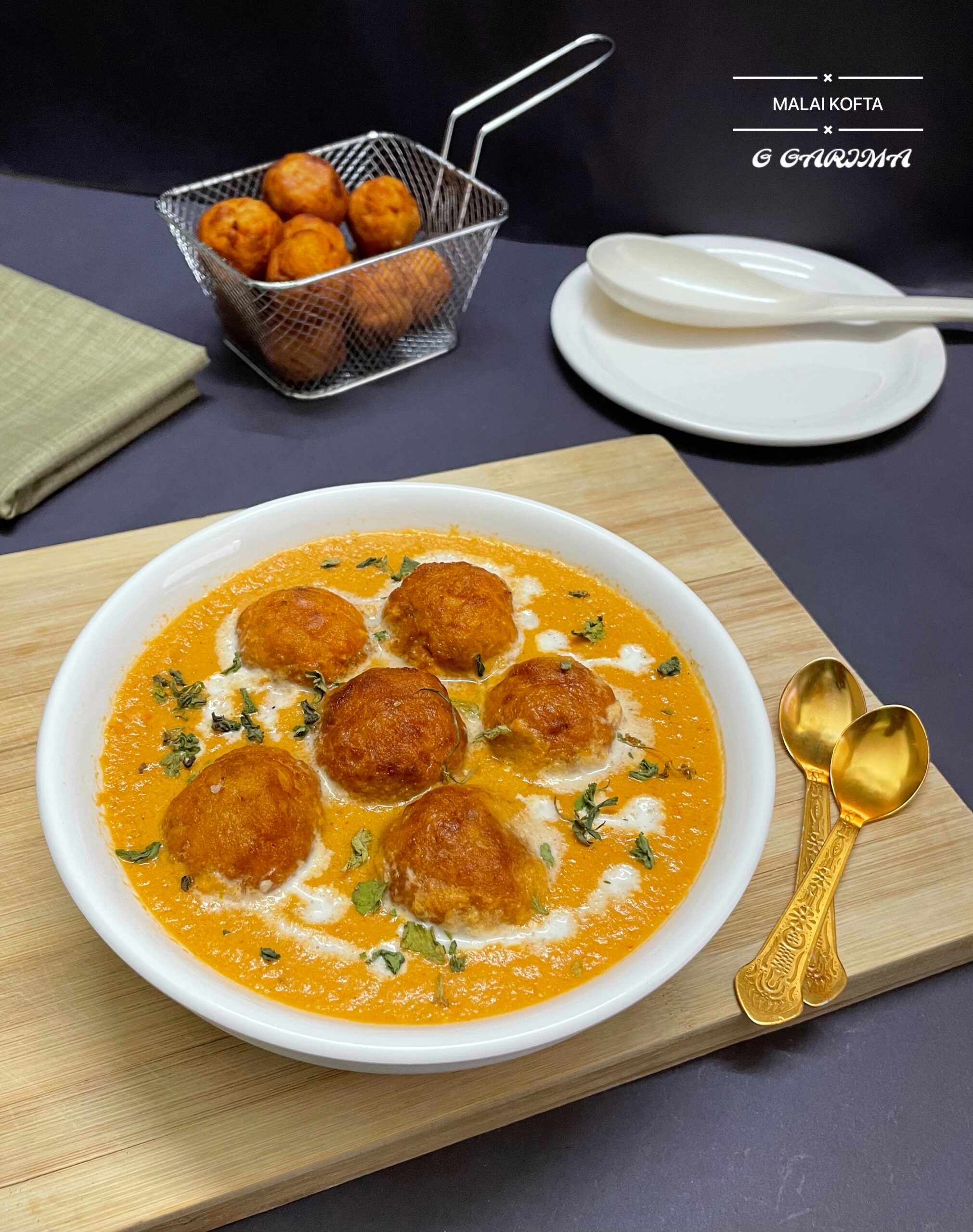 MALAI KOFTA RECIPE | PANEER KOFTA CURRY